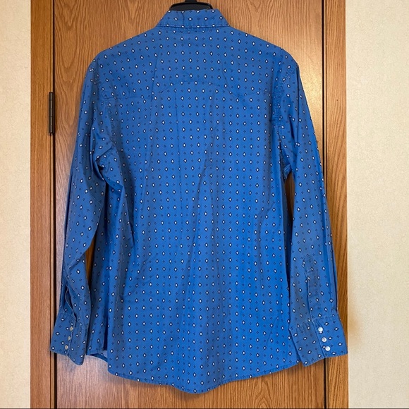 Wrangler Button Down - Picture 2 of 3